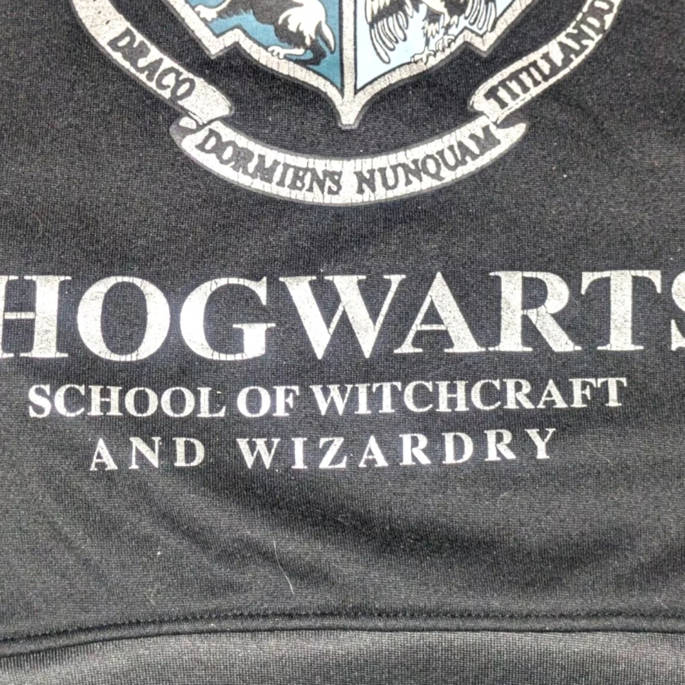 Harry Potter Hogwarts black Hoodie size XS 100% Polyester - Picture 3 of 12